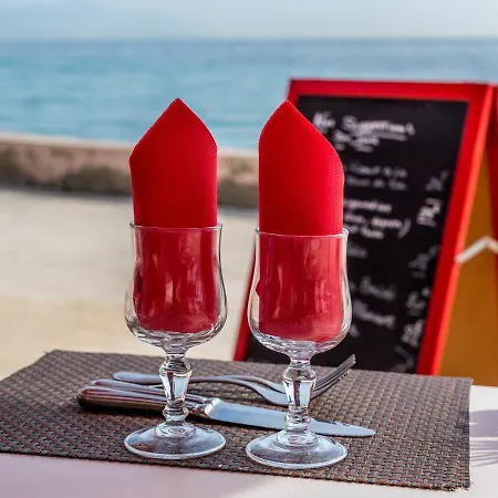 Le California דירה