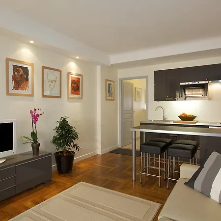 Le California דירה